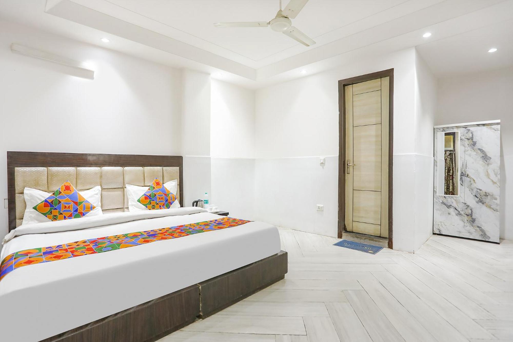 Fabexpress Lotus Palace Nueva Delhi Exterior foto