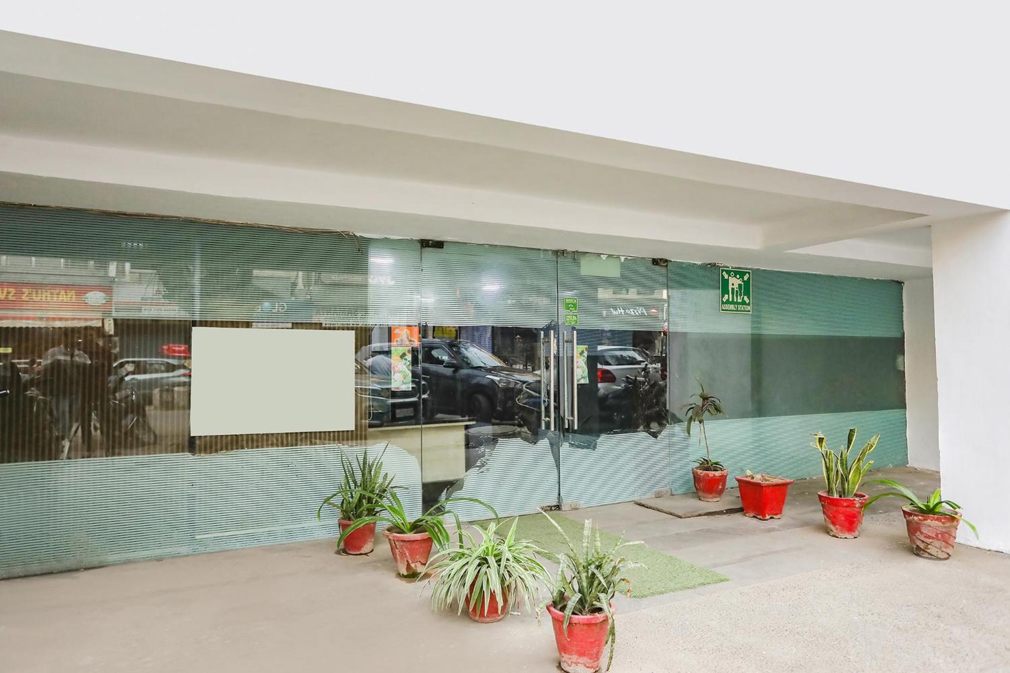 Fabexpress Lotus Palace Nueva Delhi Exterior foto